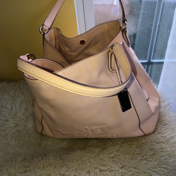 Salmon leather coachSOLD - Picture 7 of 8